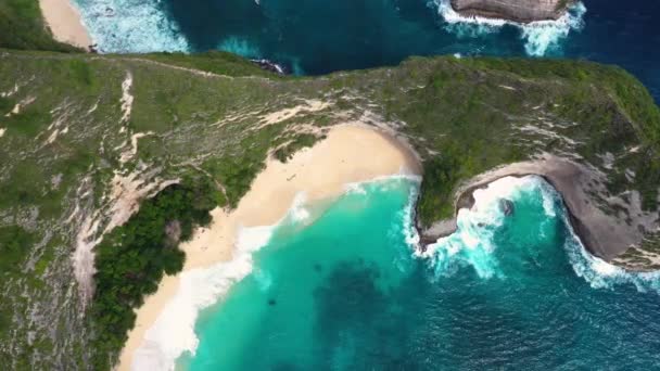 Nusa Penida Adasının Tropik Sahil Manzarası Kelingking Bali Endonezya Plajı — Stok video