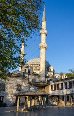 Eyup, İstanbul / Türkiye - 27 Nisan 2020: Eyup Sultan Camisi