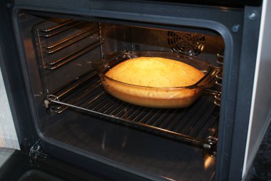 Turta ve kurabiye tabağı, evde pişirme, fırında hamur işi..