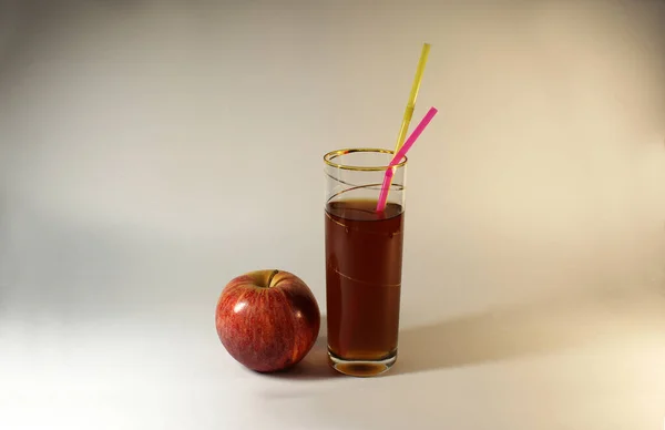 体重減少 食事療法のためのアップルと健康飲料 — ストック写真