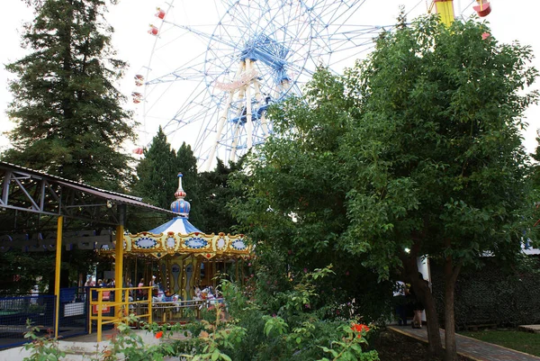 Giostra Bambini Parco Divertimenti Parco Divertimenti — Foto Stock