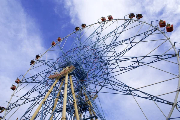 Roda Gigante Parque Diversões Parque Diversões — Fotografia de Stock