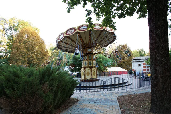 Barnkarusell Nöjespark Nöjespark — Stockfoto