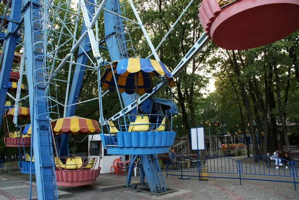 Ruota Panoramica Parco Divertimenti Parco Divertimenti — Foto Stock