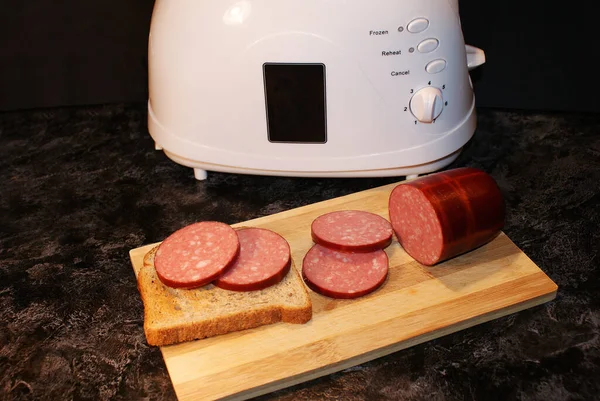 Sandwich Pain Grillé Saucisse Tranches Saucisse Grille Pain Nourriture — Photo