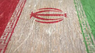 İran Bayrağı. Ormanın Detayları, Bölgenin Sığ Derinliği, Kusursuz Döngü. Yüksek kalite animasyon. Ülkeniz için ideal / Seyahat / Politik İlişkiler Projeleri. 1080p, 60fps.