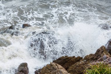Deniz suyu ile yüksek çekim hızı çalkalama eylemi durdurmak