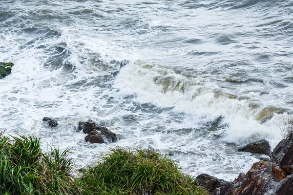 Detener Acción Agua Mar Churning Con Alta Velocidad Obturación — Foto de Stock