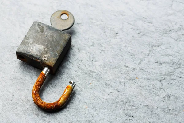 Old and rusty padlock — Stock Photo, Image