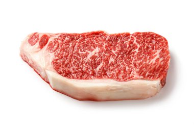 Beyaz izole Wagyu striploin biftek