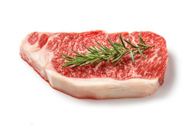 Beyaz izole Wagyu striploin biftek