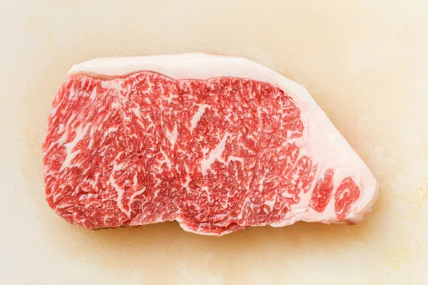 Close Wagyu Beef Striploin Steak Dirty Plastic Cutting Board — Stock Photo, Image