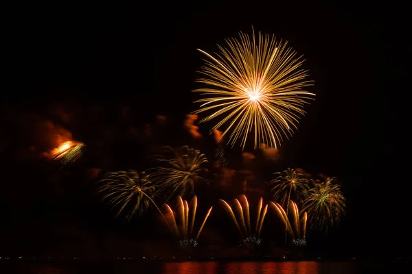 Firework in dark sky background — Stock Photo, Image