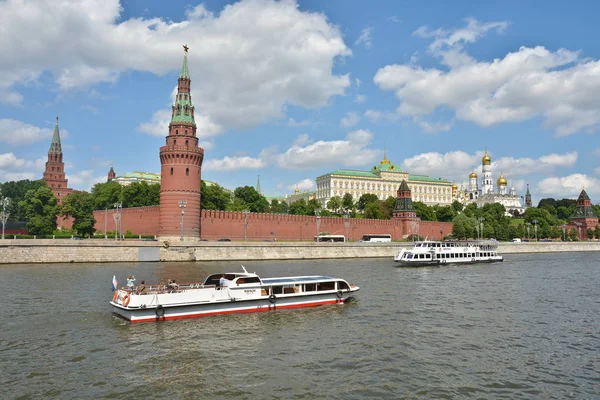 Московский Кремль, Москва . — стоковое фото