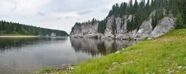 Panorama of North river protected. — Stock Photo, Image