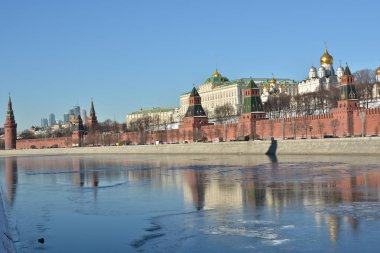 Moskova'da Kremlin dolgu.