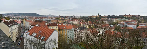 Panorama of Prague from the hill of Vysehrad. — Stock Photo, Image