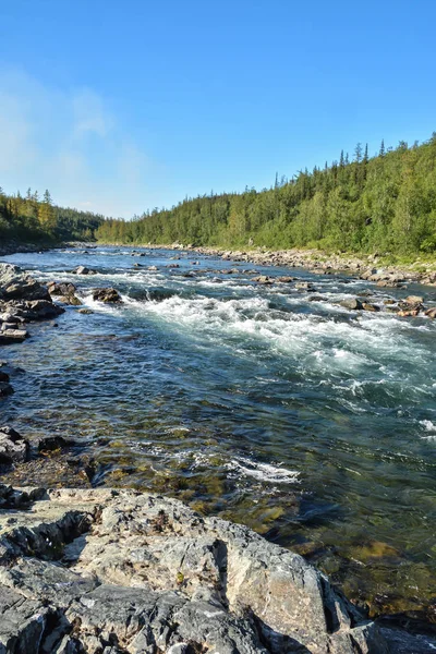  River rapids Polar Urallarda.