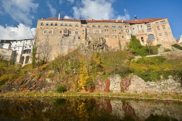 Het kasteel in de Tsjechische Krumlov. — Stockfoto