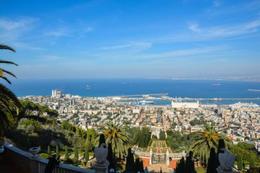 Tepeden Hayfa manzarası.