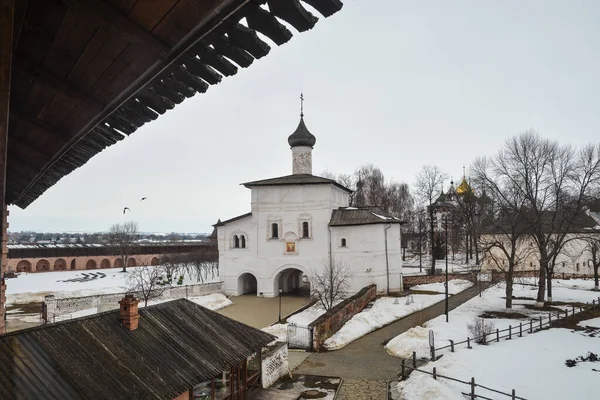 Våren i Suzdal. — Stockfoto