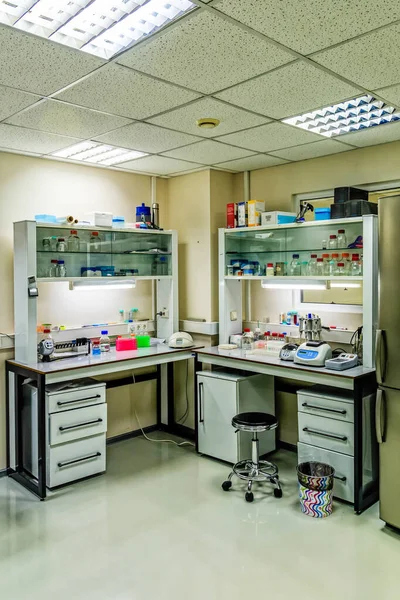 Research laboratory. — Stockfoto