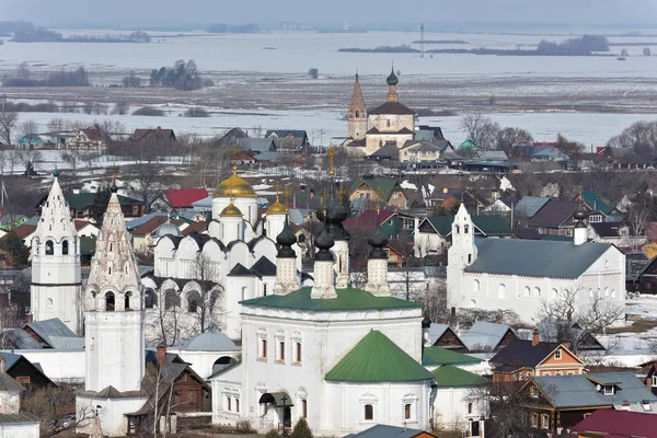 Suzdal de cima, a cidade de "Anel de ouro da Rússia ". — Fotografia de Stock