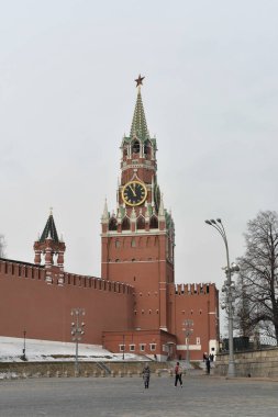 Moskova Kremlin Moskova 'nın merkezinde bir kaledir.. 