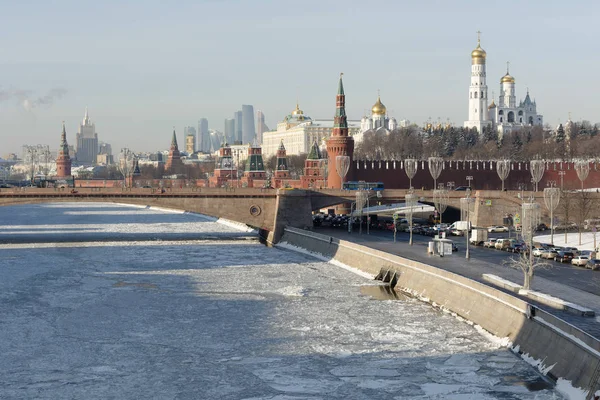 Der Moskauer Kreml ist eine Festung im Zentrum von Moskau. — Stockfoto