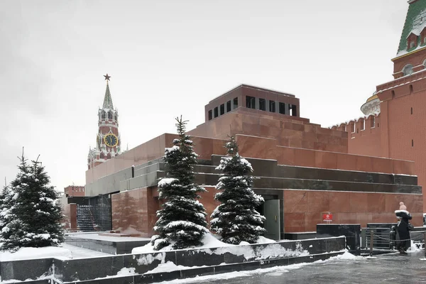Московский Кремль - крепость в центре Москвы . — стоковое фото