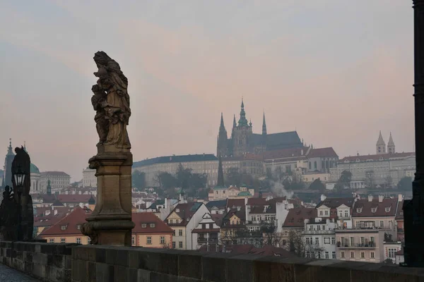 Ходить Осінню Прагу Міський Ландшафт Столиці Чехії — стокове фото