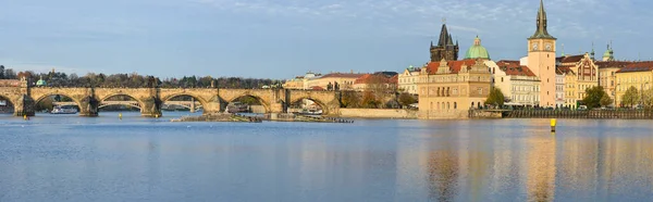 Panorama Ponte Carlos Praga Ponte Mais Famosa Outro Lado Vltava — Fotografia de Stock