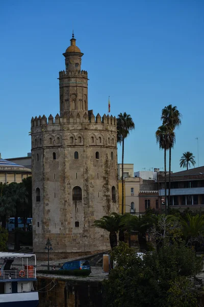 Det Gyllene Tornet Sevilla Centrum För Huvudstaden Den Spanska Provinsen — Stockfoto