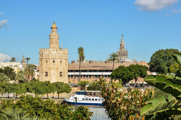 Sevilla Daki Altın Kule Spanya Nın Endülüs Eyaletinin Başkenti — Stok fotoğraf