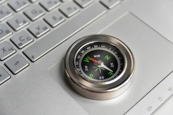 Compass Keyboard Search Information Network — Stock Photo, Image