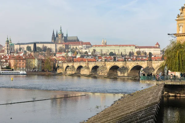 Ponte Charles Sobre Vltava Praga Paisagem Cidade Capital Checa — Fotografia de Stock