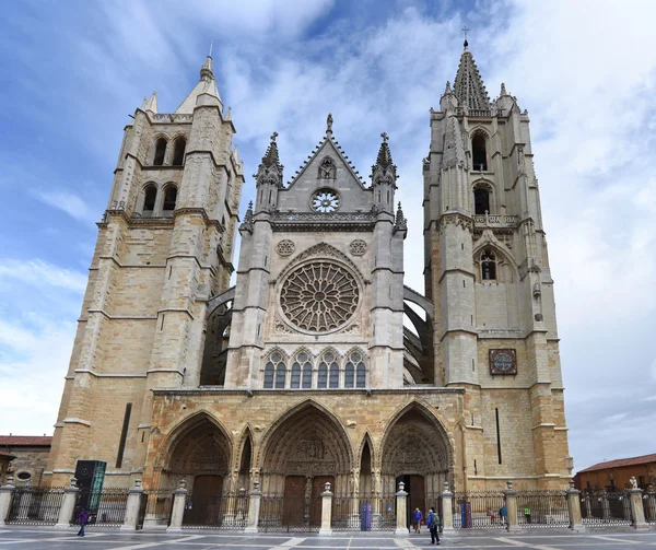 Gotická katedrála Leon, Kastilie Leon, Španělsko. — Stock fotografie