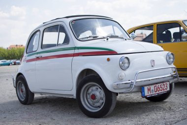 Klasik İtalyan Fiat 500