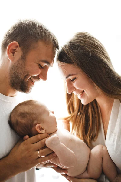 Happy Parents Holding Cute Naked Little Daughter Husband Wife Touching — Stock Photo, Image