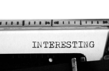 Daktilo. Metni yazmayı: ilginç