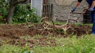 Elektrikli vinç ve çiftçilik için el pulluk