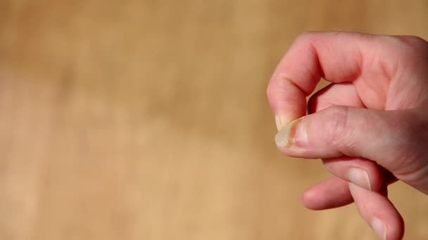 Uszkodzonych paznokci kobiece strony — Wideo stockowe
