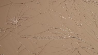 Kırılmış cam üzerinde hareket eden bir arka plan olarak