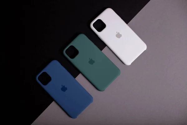 아이폰 아이폰 아이폰 맥스의 오리지널 케이스 액세서리 Colorful Phone Cases — 스톡 사진