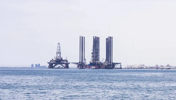 Offshore drilling rig for offshore oil and gas exploration and production