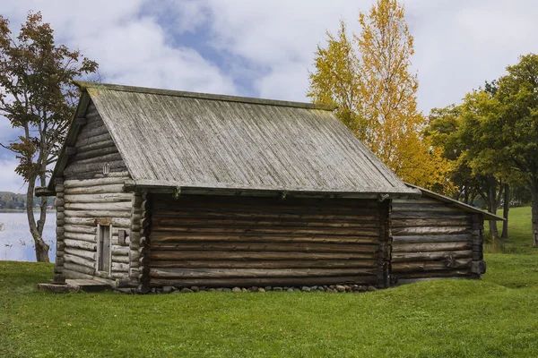 Old Russian Wooden Houses Located Island Kizhi Kizhi Museum Reserve — Stock Photo, Image