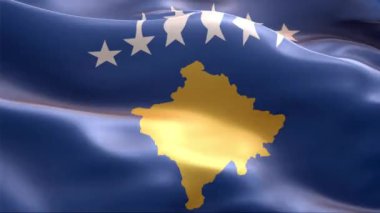 Kosova bayrağı rüzgarda dalgalanıyor. 4K Yüksek Çözünürlük Tam HD. Uluslararası Kosova Bayrağının Döngüleme Videosu.