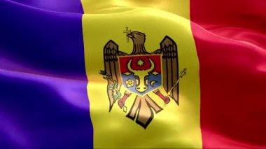 Moldova bayrağı rüzgarda dalgalanıyor. 4K Yüksek Çözünürlük Tam HD. Moldova Uluslararası Bayrağının Döngüleme Videosu.