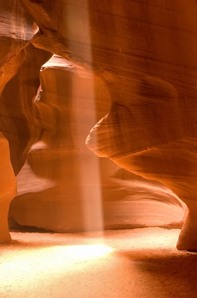 Antelope Canyon Sunbeam — Fotografia de Stock