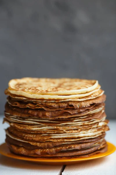 Montón Panqueques Clásicos Estilo Rústico Tradicional Para Semana Tortitas Maslenitsa — Foto de Stock